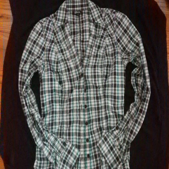 Top - Picture 2 of 3